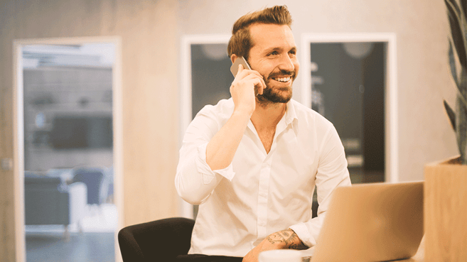 Job-Candidate-Calling-Recruiter